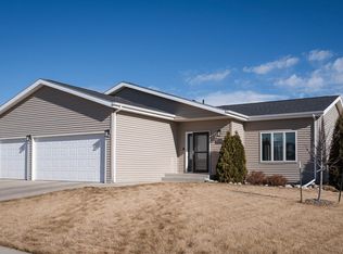 4600 McComb Ave, Bismarck, ND 58503