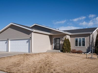 4600 McComb Ave, Bismarck, ND, 58503