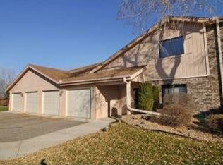 5453 Pompano Dr #202, Minnetonka, MN 55343