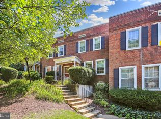 4843 28th St S #B, Arlington, VA