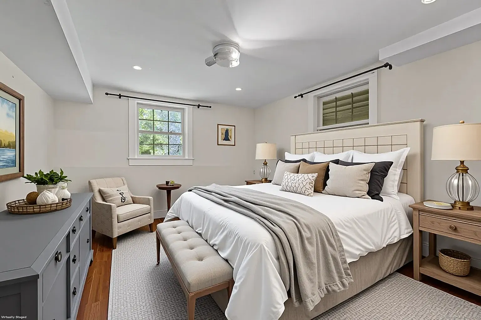 2 bed, 1300 sqft, $2,500 — Photo 1