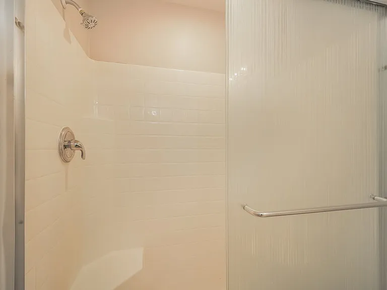 1413 SW 11th Pl — Photo 12