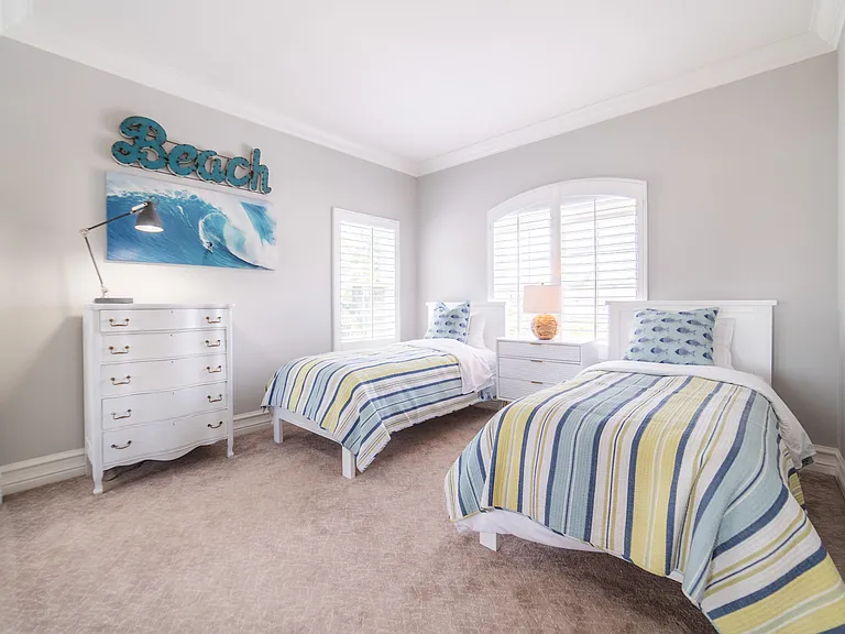 7373 Elegans Pl — Photo 15