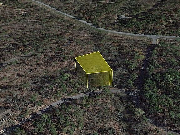 2nd image of 17 Borbollon Cir