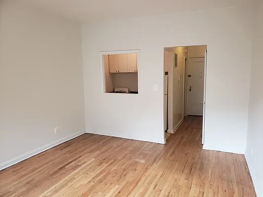 Rented by Martin Paul Realty Associated Inc | media 8