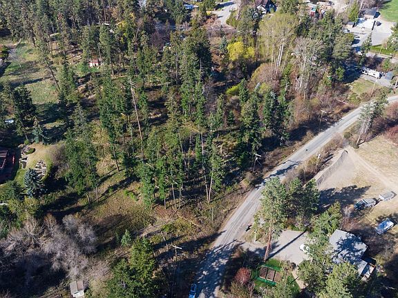 3rd image of 3281 Hall Rd