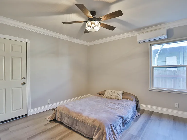 3031 Chestnut St — Photo 19