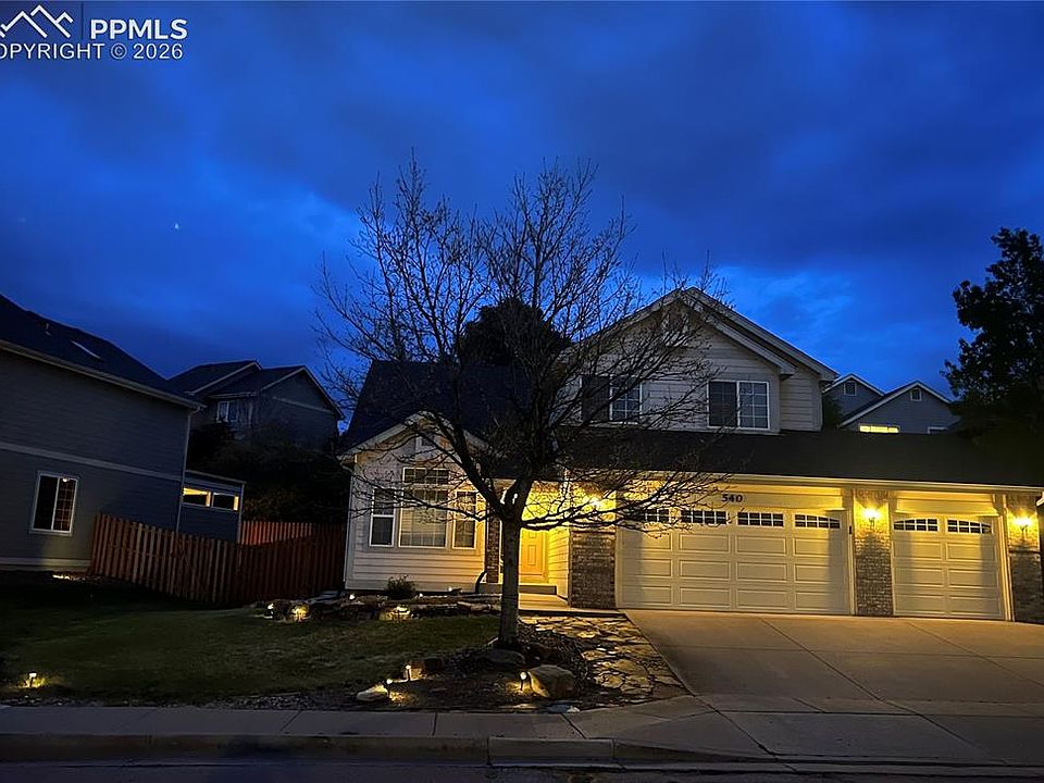 1st image of 540 Fox Run Cir
