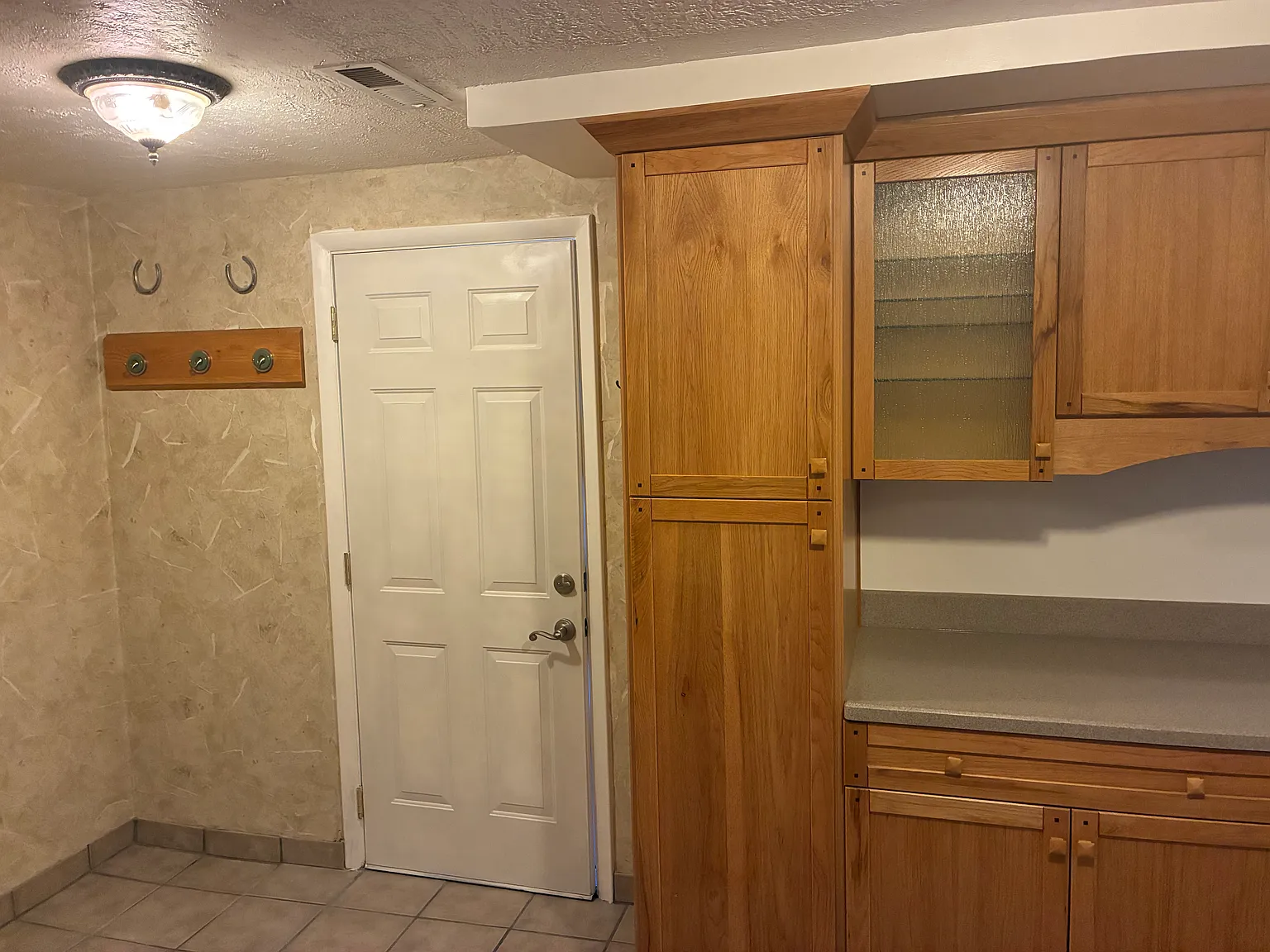 4220 S Lynne Ln — Photo 3
