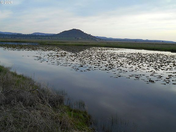 2nd image of Skeen Ranch Rd