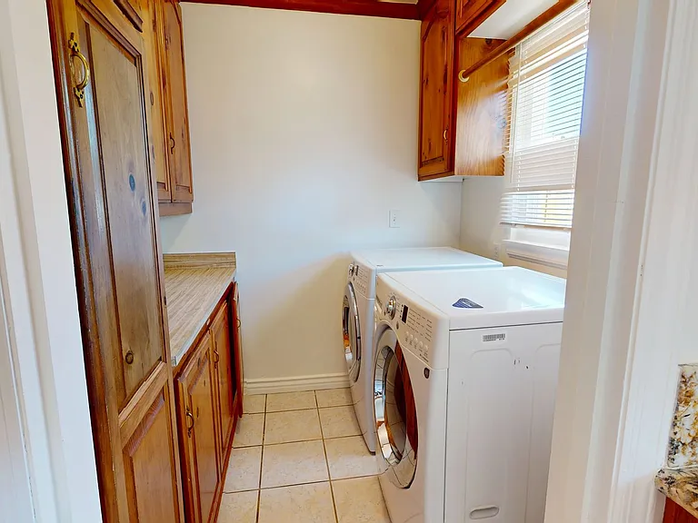 2037 Sinaloa Ave — Photo 20