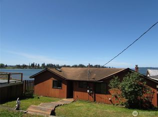 6728 Totem Beach Loop Rd, Marysville, WA 98271