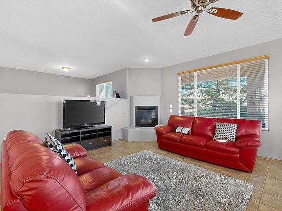 2nd image of 3 Hunters Pass