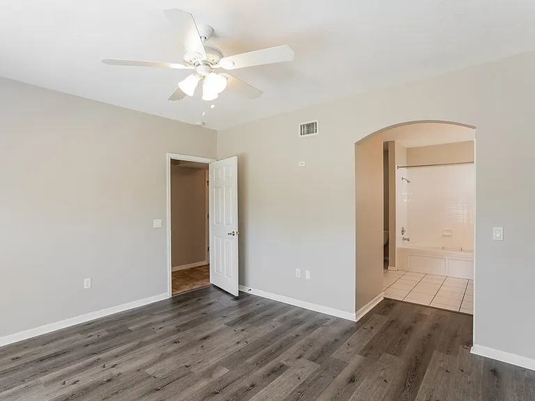 4711 69th Ct E — Photo 10