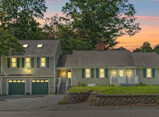 88 Manchester St, Nashua, NH 03064