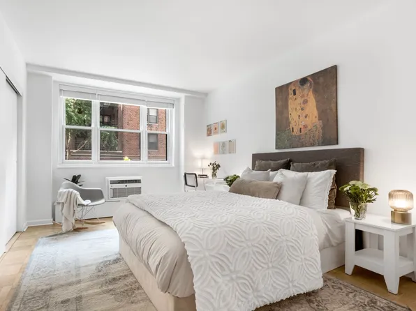 63 East 9th Street image 1 of 12