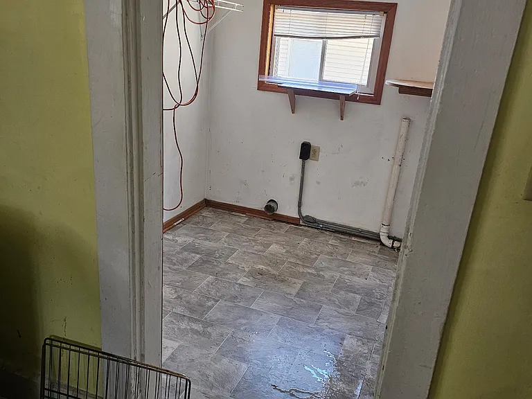 1115 Delaware Ave — Photo 14