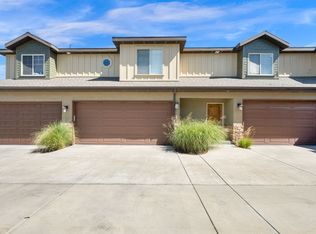 1440 E Tuscan Oak Way, Sandy, UT 84092