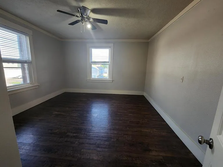 511 E Cherry St #3 — Photo 7