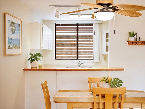 4th image of 1015 Aoloa Pl APT 219
