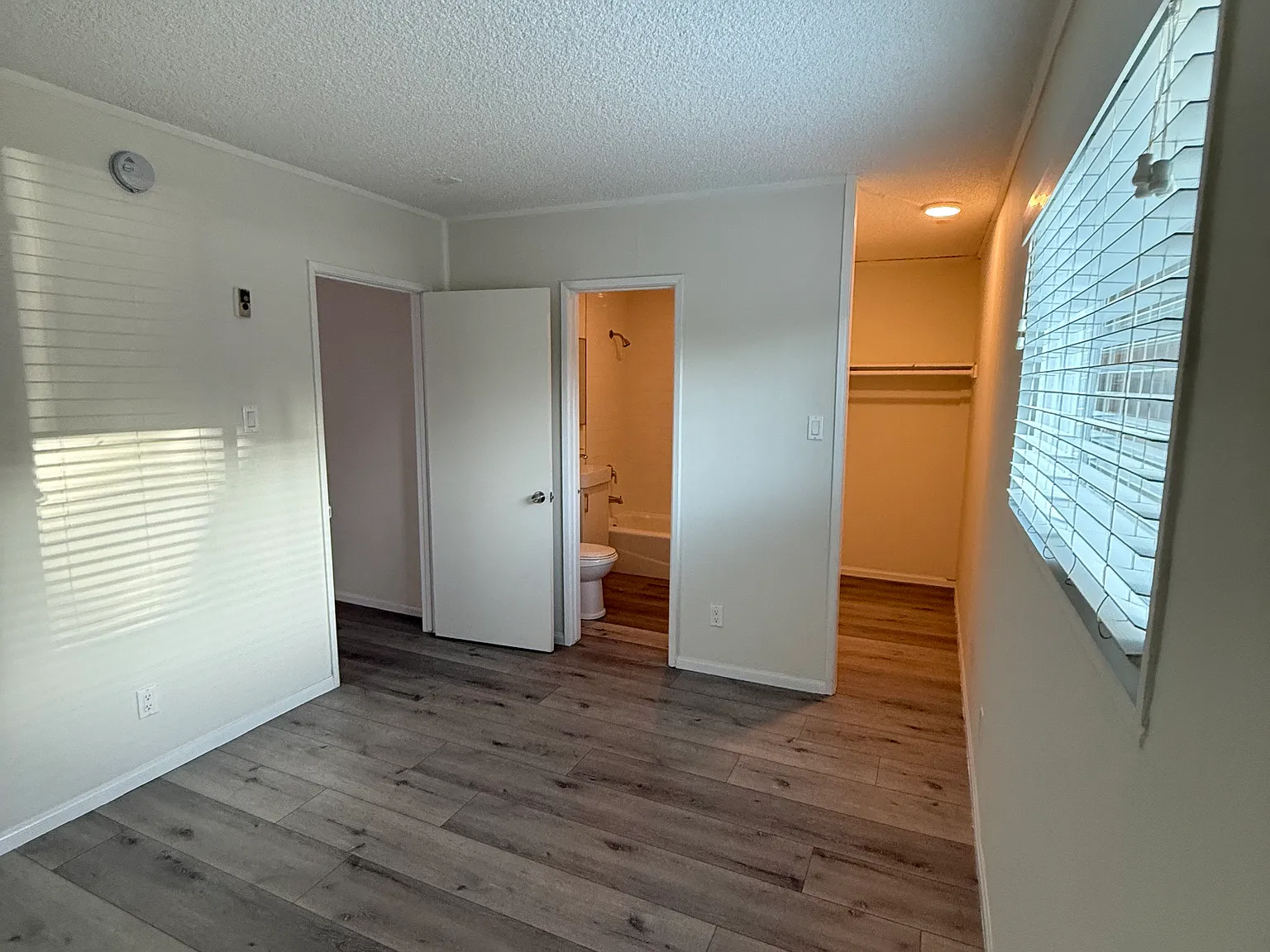 1 bed, 500 sqft, $1,595 — Photo 4