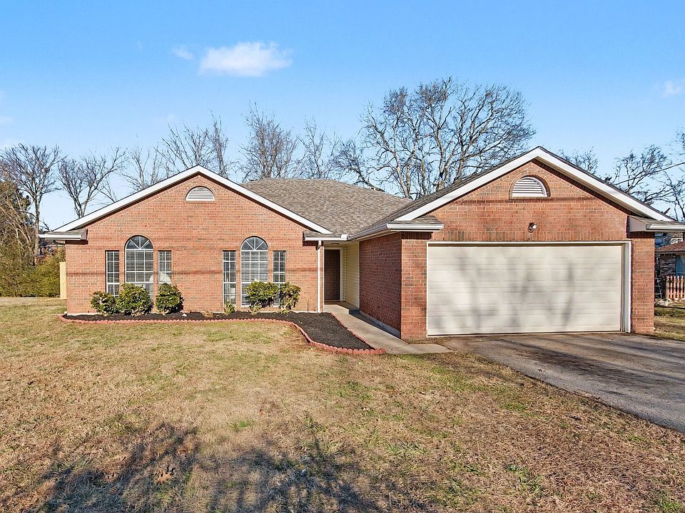 1st image of 119 Tedder Blvd