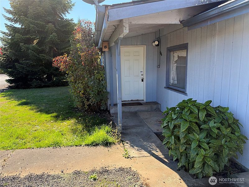 4th image of 166 Allman Road
