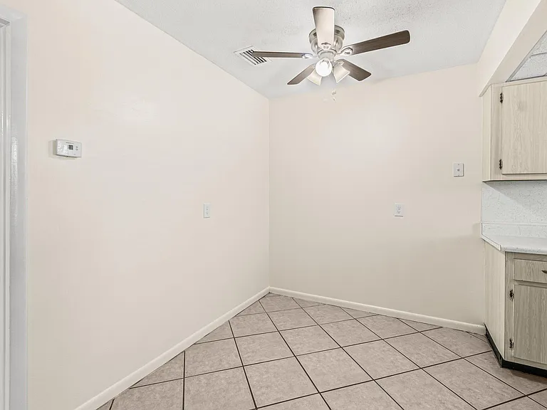 504 9th Ave N #508 — Photo 11
