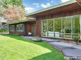 5824 SW Texas St, Portland, OR 97219