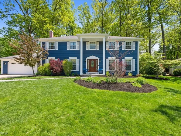 1697 Holdens Arbor Run, Westlake, OH 44145