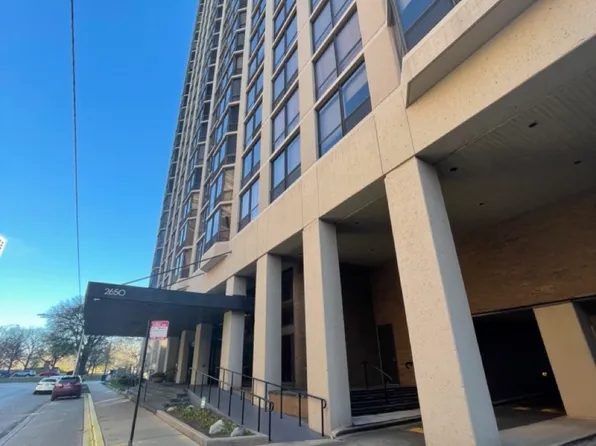 2650 N Lakeview Ave APT 4107, Chicago, IL 60614