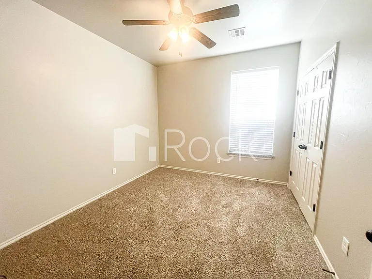 1837 Post Oak Rd — Photo 18