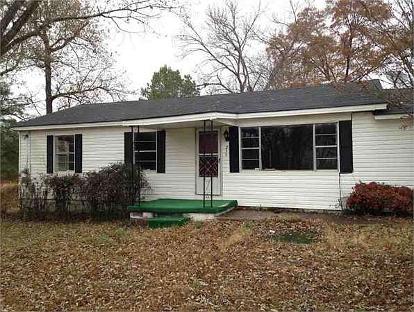 2nd image of 75 Kari Brook Ln