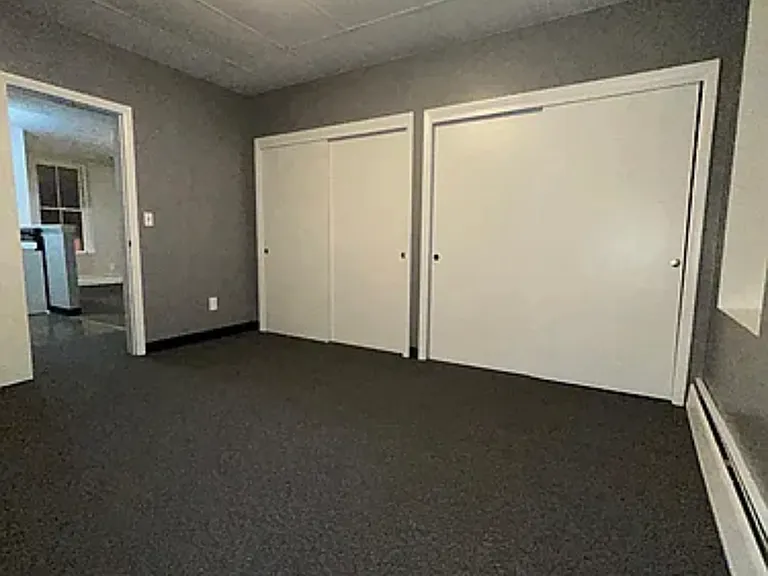 32 Chestnut St #18 — Photo 20