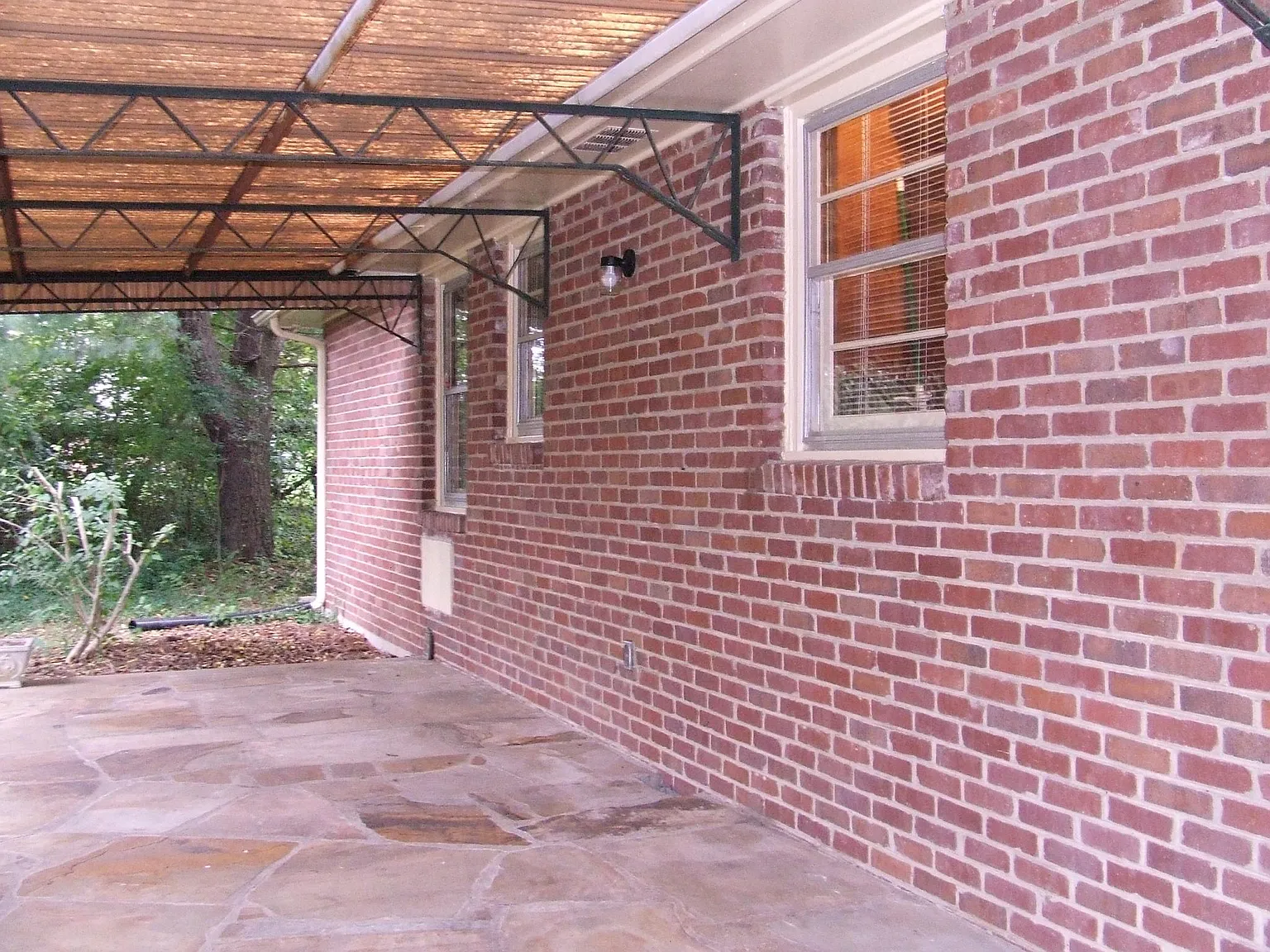 295 Haywood Lane — Photo 2