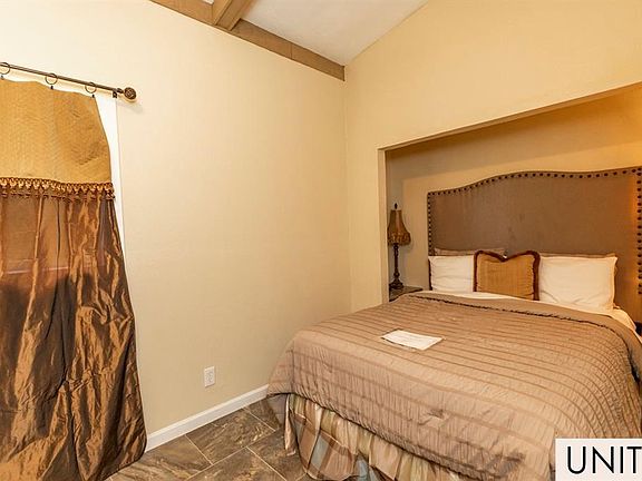 5th image of 1835 Irving St Unit 3
