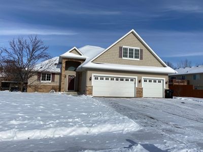 6176 Goodview Trl N, Hugo, MN, 55038