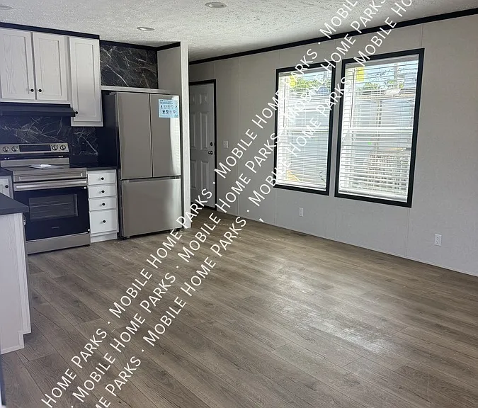 201 Bramel Dr #R — Photo 1
