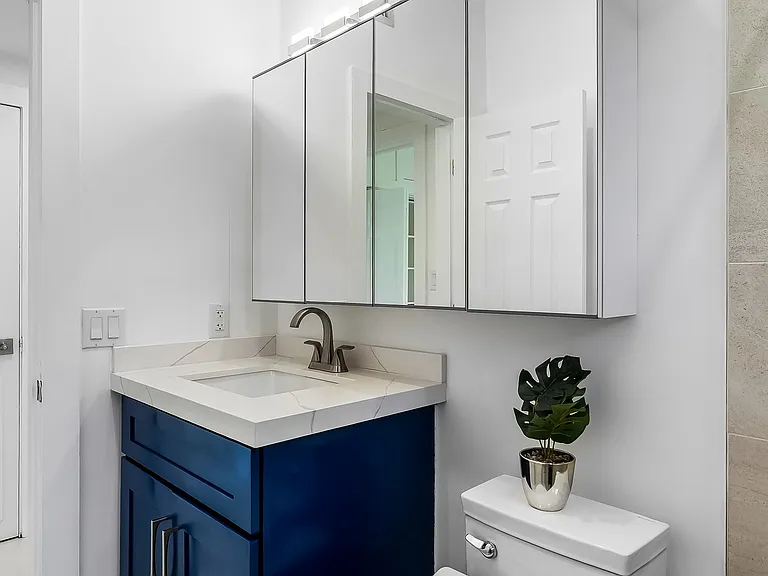 7800 SW 57th Ct — Photo 28