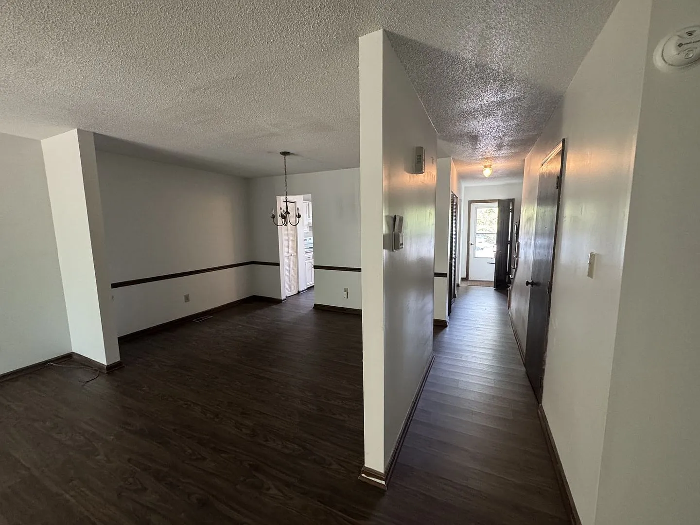 2 bd 1.5 ba Townhome — Photo 3