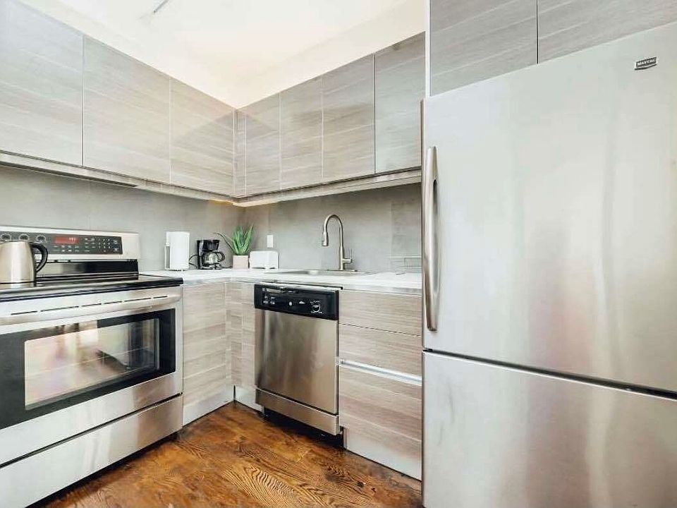 1st image of 40 N 4th St #1EL