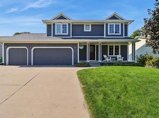 1530 Ashwood Dr, Altoona, IA 50009