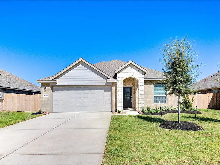 5023 Lavaridge Ln — Photo 6