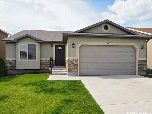 1st image of 4907 W Berry Creek Dr