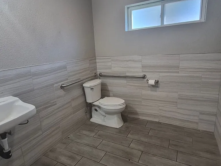 124 S Porter Rd — Photo 8