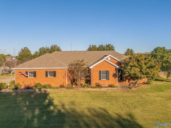 14668 Doe Run, Athens, AL 35749