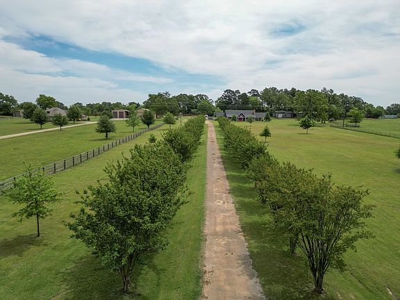 4th image of 2285 Lansing Switch Rd