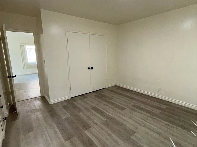 632-636 Aerick St #644 — Photo 5