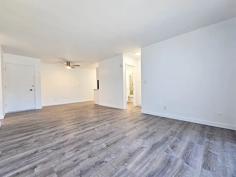 1747 Chalcedony St #1 — Photo 13