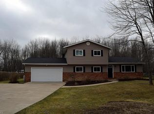 970 Ledge Rd, Macedonia, OH 44056